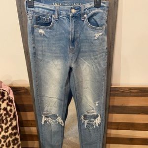 American Eagle mom jeans